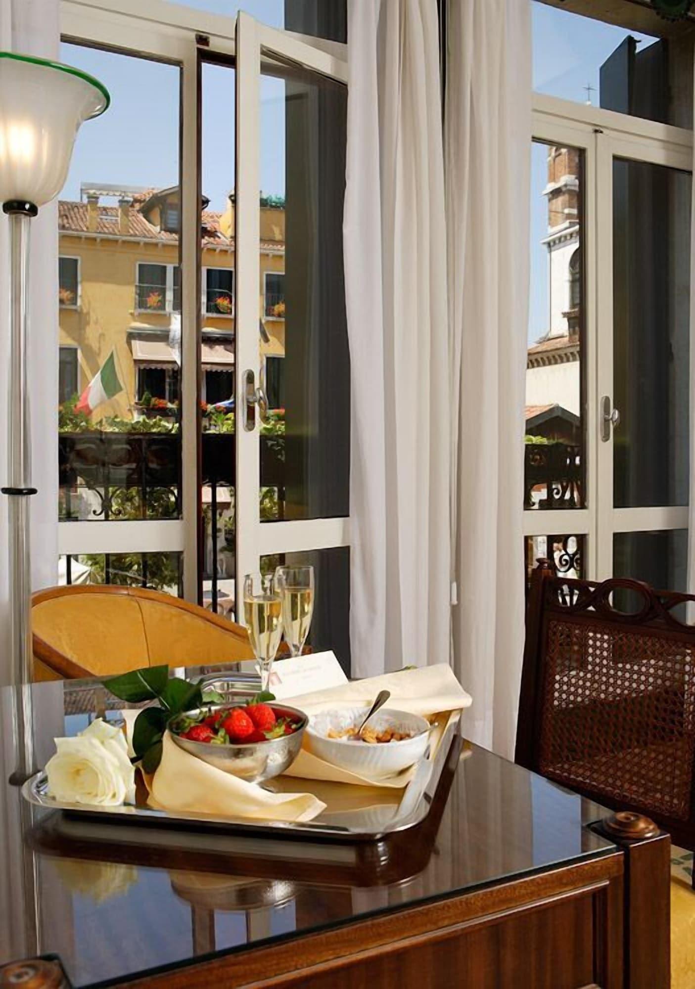 Hotel Palazzo del Giglio Venezia Esterno foto