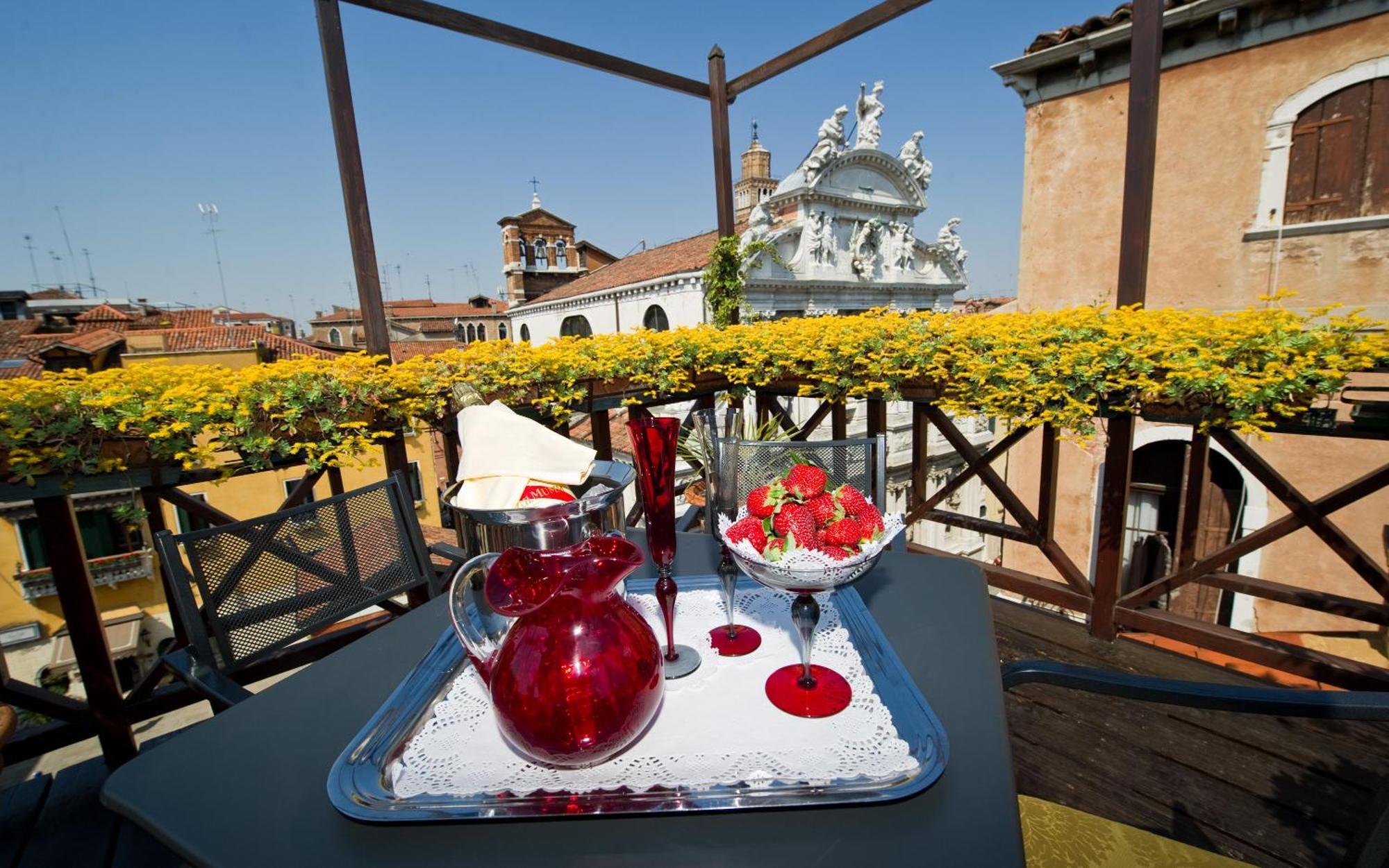 Hotel Palazzo del Giglio Venezia Esterno foto